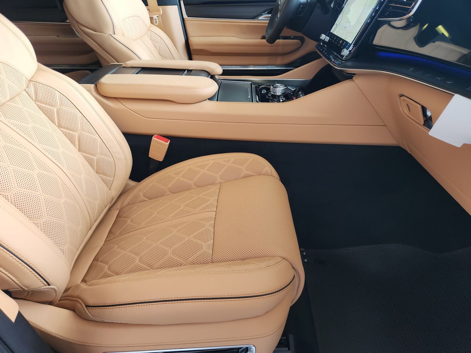 2026 Jeep Grand Wagoneer GRAND WAGONEER L SUMMIT RESERVE 4X4