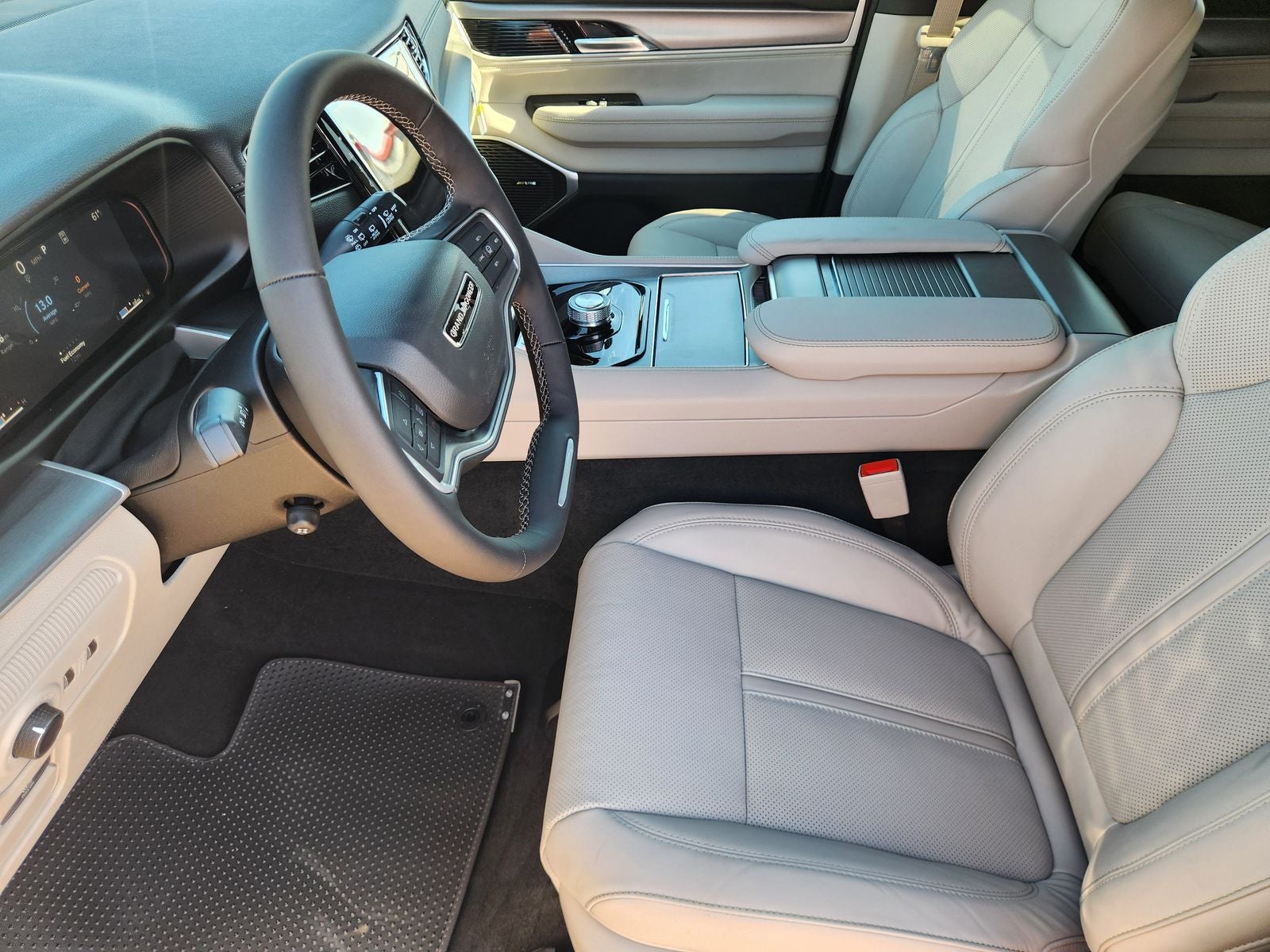 2026 Jeep Grand Wagoneer GRAND WAGONEER 4X2