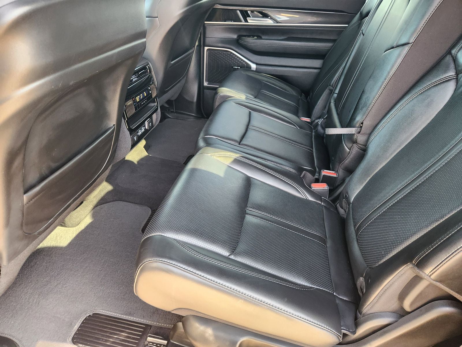 2022 Jeep Wagoneer Series I 4x2