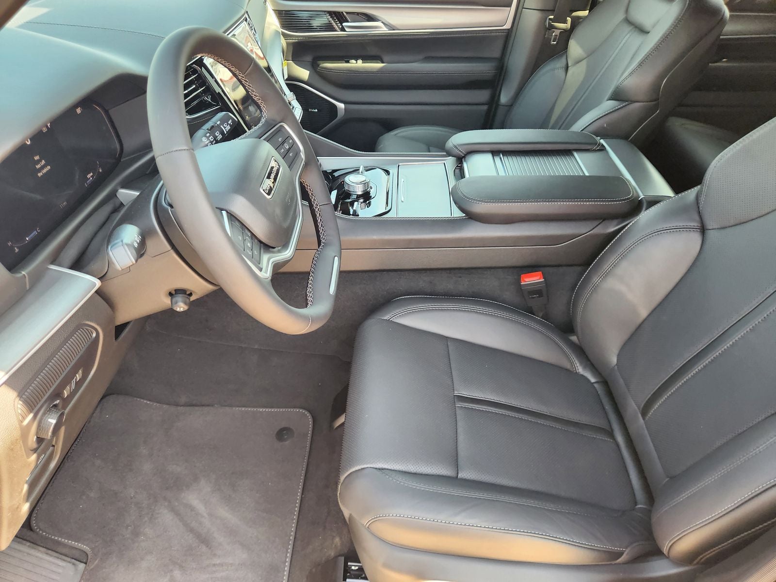 2026 Jeep Grand Wagoneer GRAND WAGONEER LIMITED RESERVE 4X4