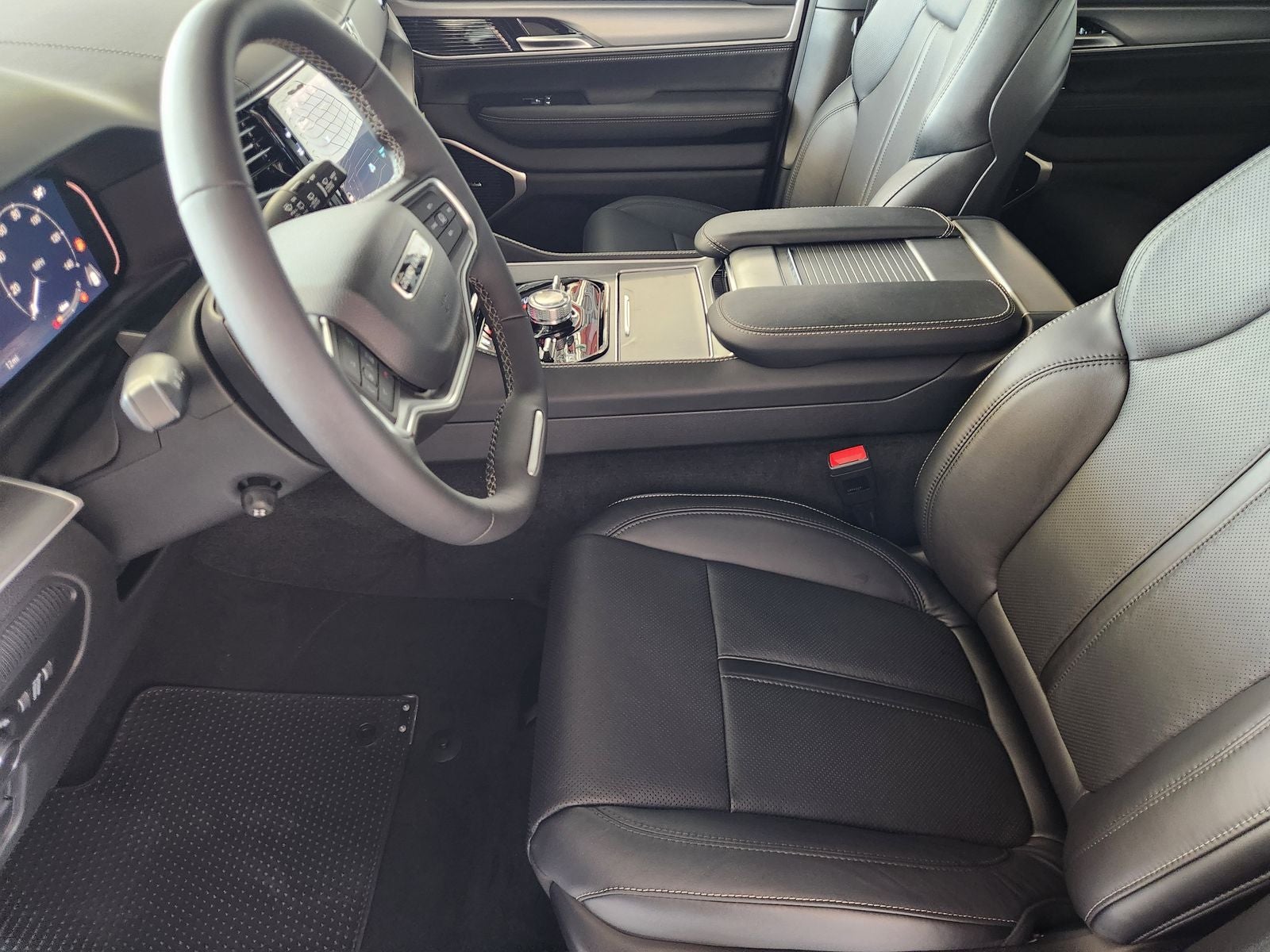 2026 Jeep Grand Wagoneer GRAND WAGONEER LIMITED RESERVE 4X4