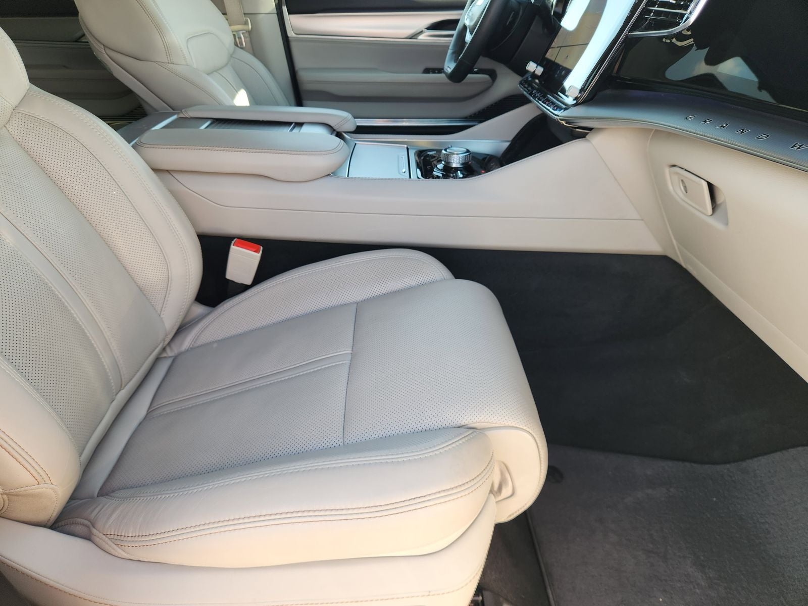 2023 Jeep Grand Wagoneer 4x4