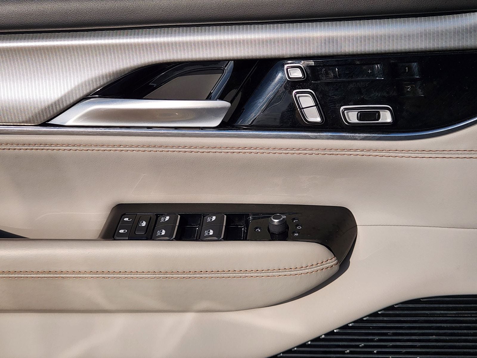 2023 Jeep Grand Wagoneer 4x4