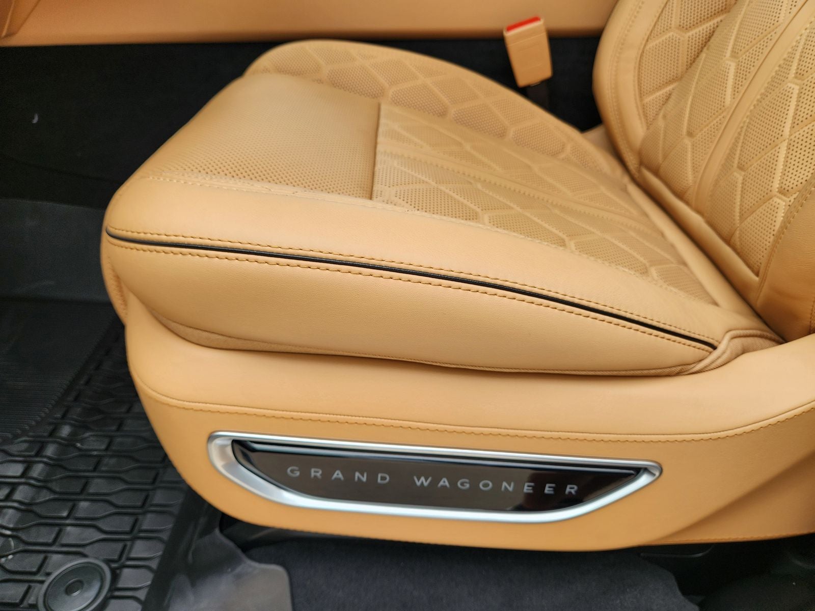 2026 Jeep Grand Wagoneer GRAND WAGONEER SUMMIT RESERVE 4X4