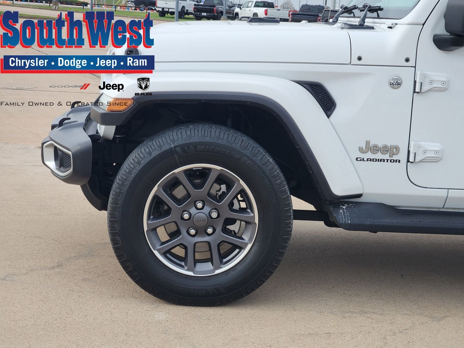 2021 Jeep Gladiator Overland 4x4