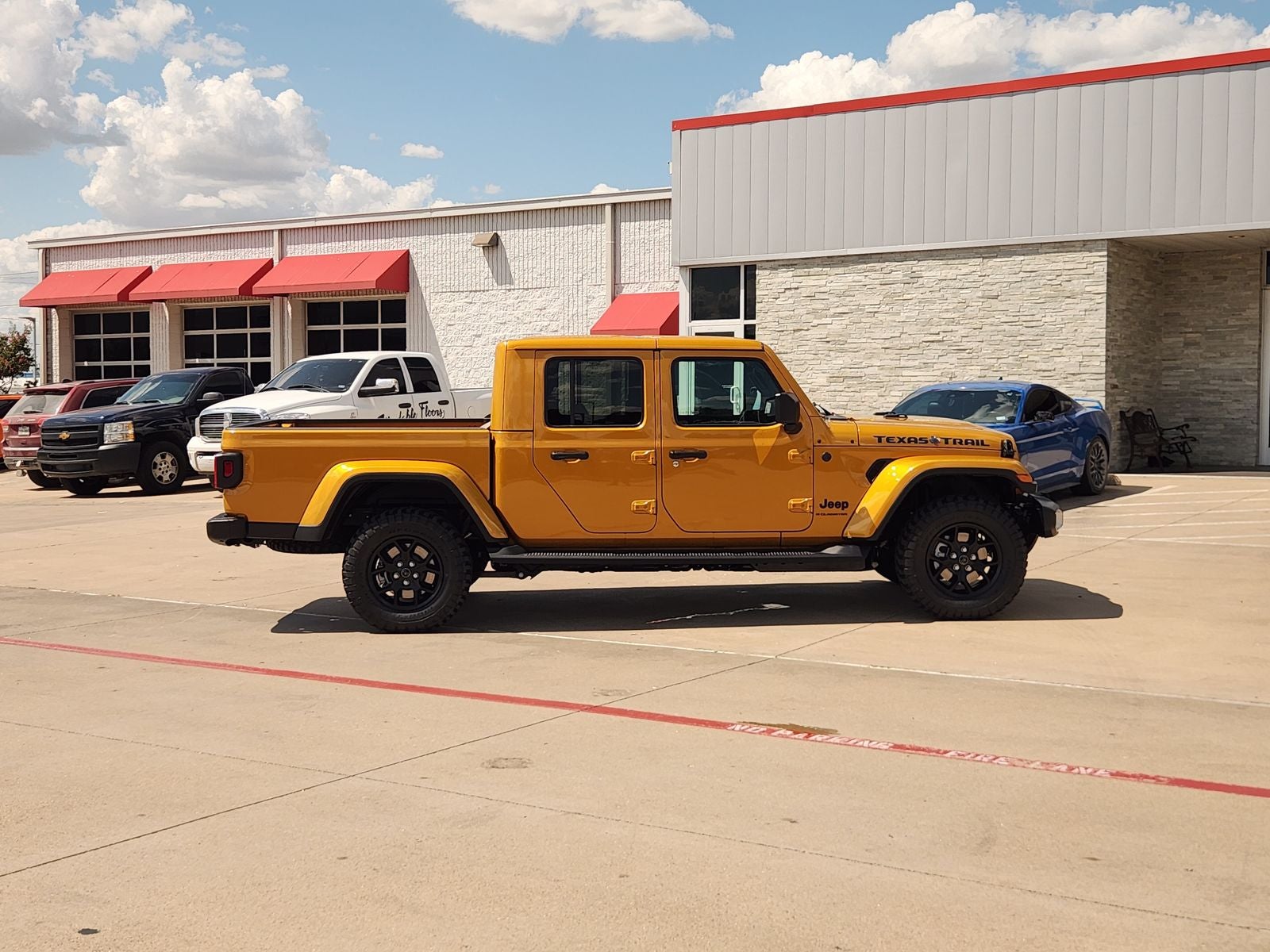 2026 Jeep Gladiator GLADIATOR TEXAS TRAIL 4X4