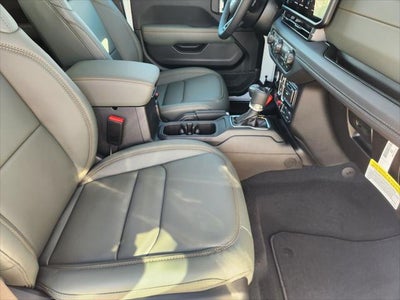 2026 Jeep Gladiator GLADIATOR MOJAVE 4X4