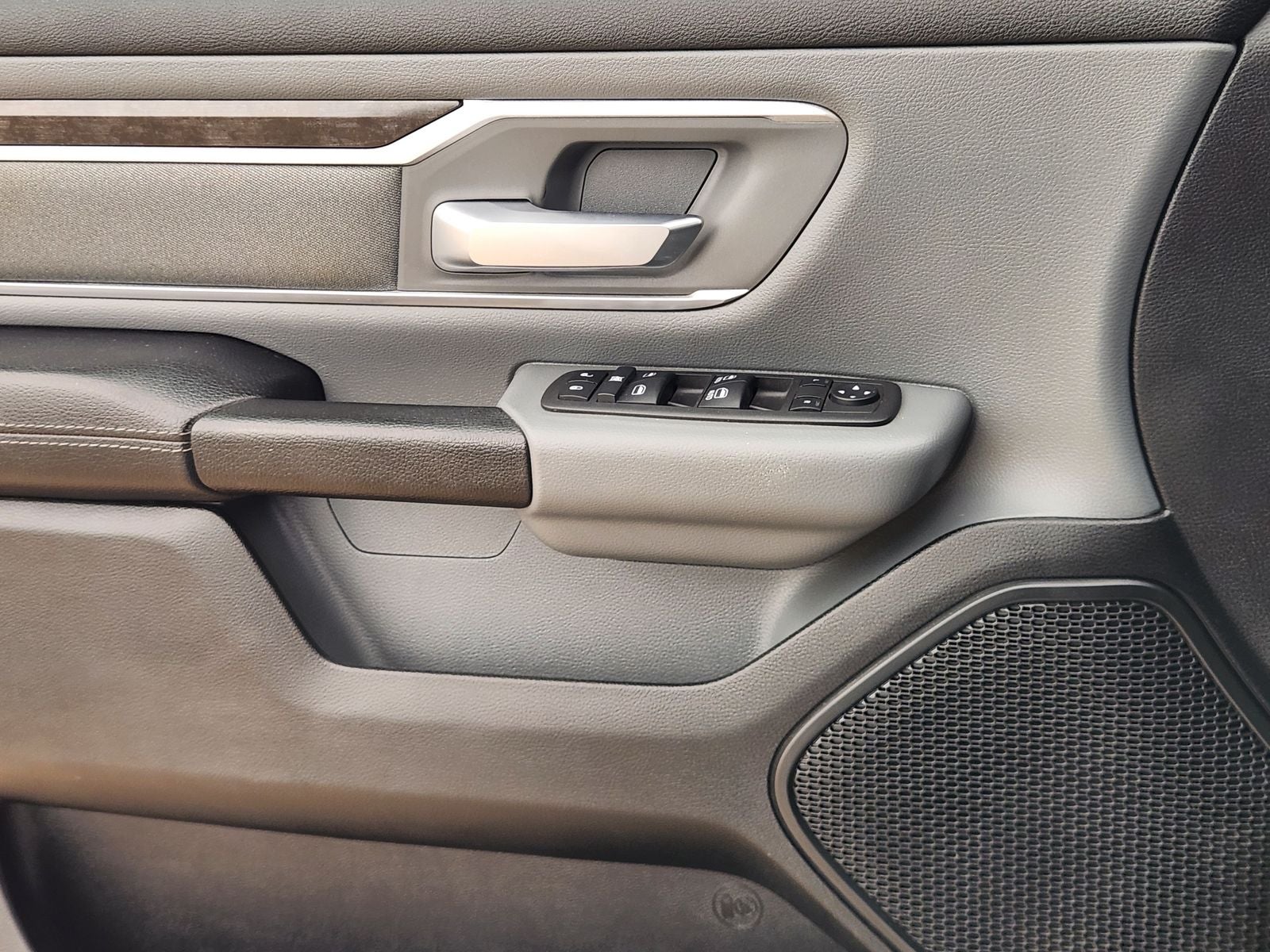 2022 RAM Ram 1500 Lone Star Crew Cab 4x2 5'7' Box