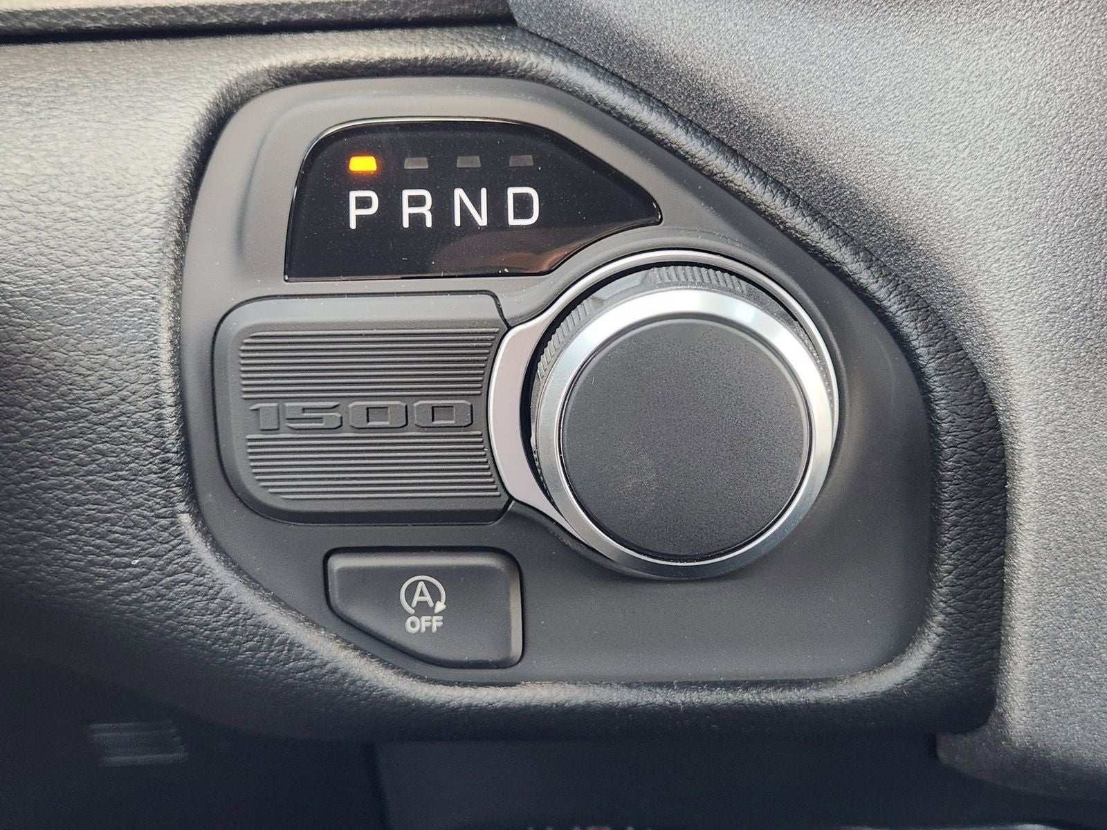 2026 RAM Ram 1500 RAM 1500 EXPRESS CREW CAB 4X2 5'7' BOX