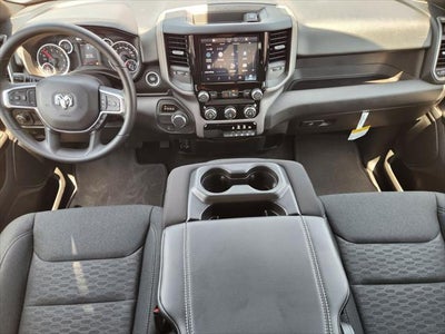 2026 RAM Ram 1500 RAM 1500 EXPRESS CREW CAB 4X2 5'7' BOX