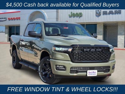 2026 RAM Ram 1500 RAM 1500 EXPRESS CREW CAB 4X4 5'7' BOX