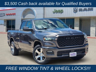 2026 RAM Ram 1500 RAM 1500 EXPRESS QUAD CAB 4X2 6'4' BOX