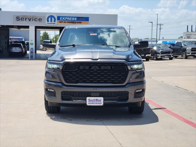 2026 RAM Ram 1500 RAM 1500 EXPRESS QUAD CAB 4X2 6'4' BOX