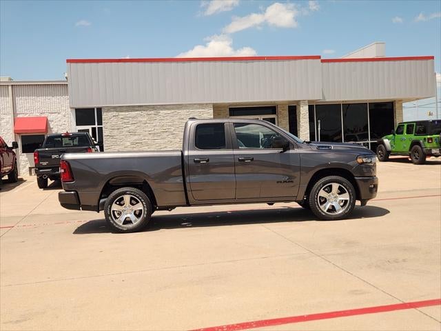 2026 RAM Ram 1500 RAM 1500 EXPRESS QUAD CAB 4X2 6'4' BOX