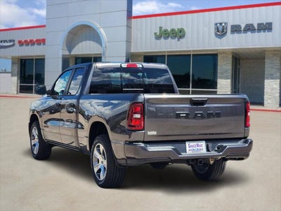 2026 RAM Ram 1500 RAM 1500 EXPRESS QUAD CAB 4X2 6'4' BOX