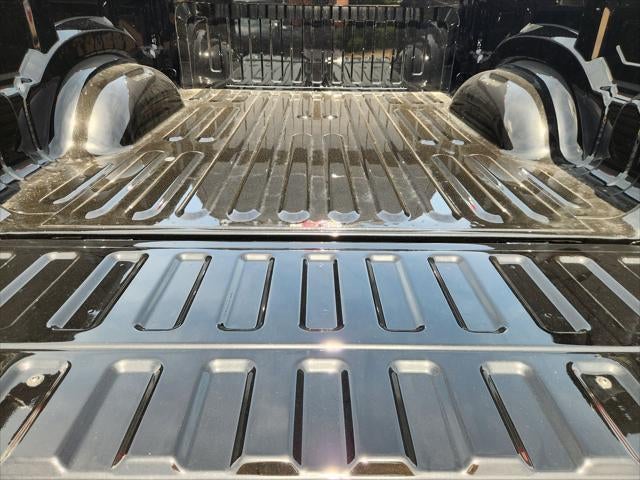 2026 RAM Ram 1500 RAM 1500 TRADESMAN QUAD CAB 4X2 6'4' BOX