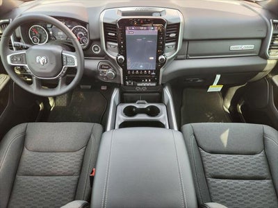 2026 RAM Ram 1500 RAM 1500 LONE STAR CREW CAB 4X4 5'7' BOX