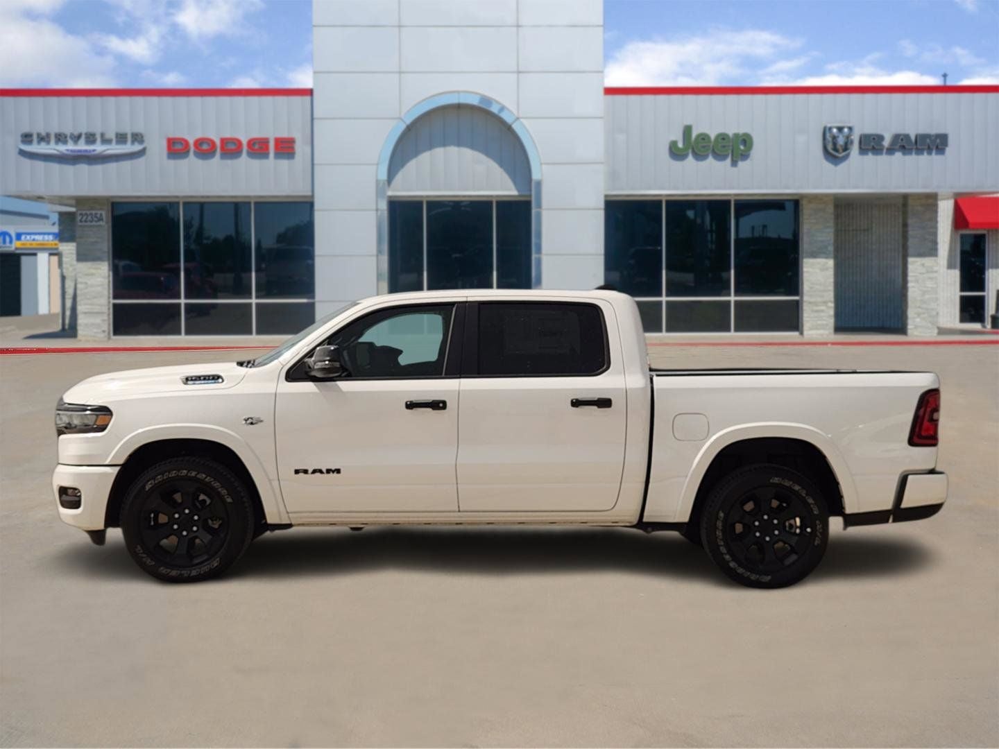 2026 RAM Ram 1500 Lone Star Crew Cab 4x4 5'7' Box