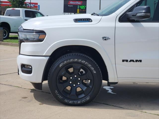 2026 RAM Ram 1500 Lone Star Crew Cab 4x4 5'7' Box