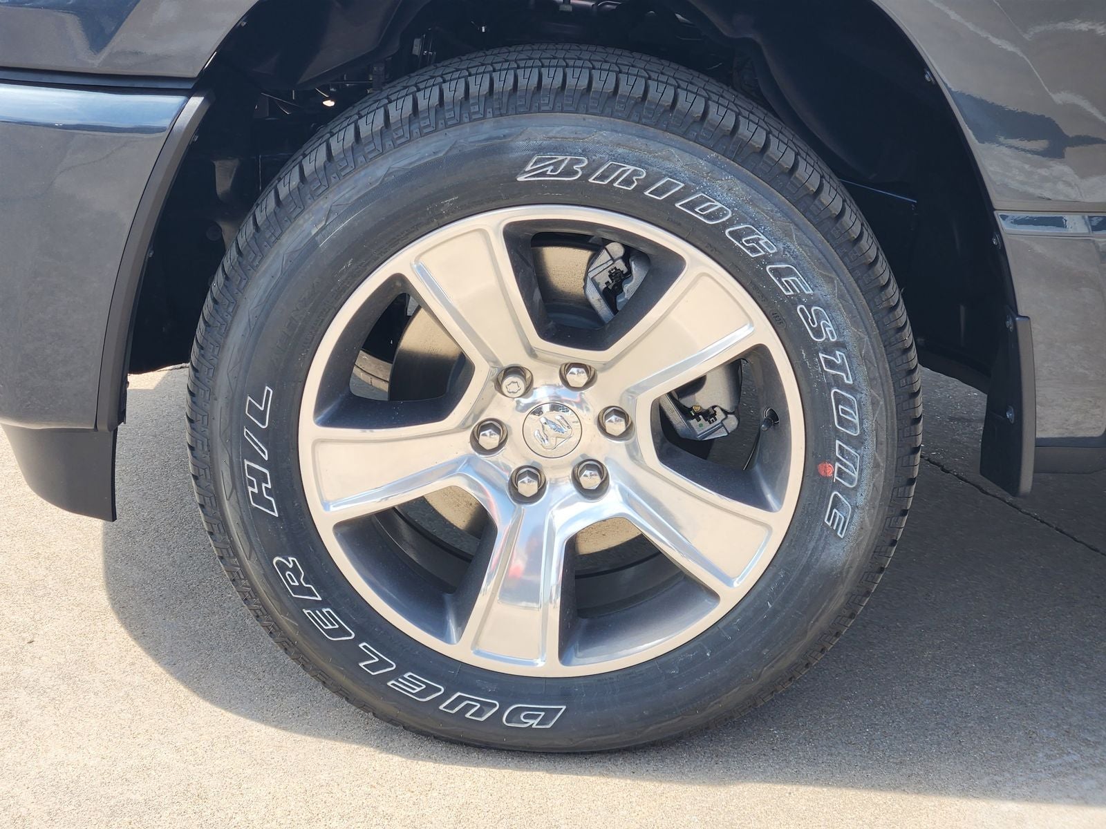 2026 RAM Ram 1500 RAM 1500 EXPRESS CREW CAB 4X4 5'7' BOX