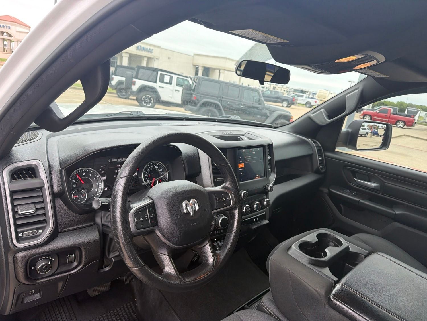 2024 RAM Ram 1500 Tradesman Crew Cab 4x4 5'7' Box