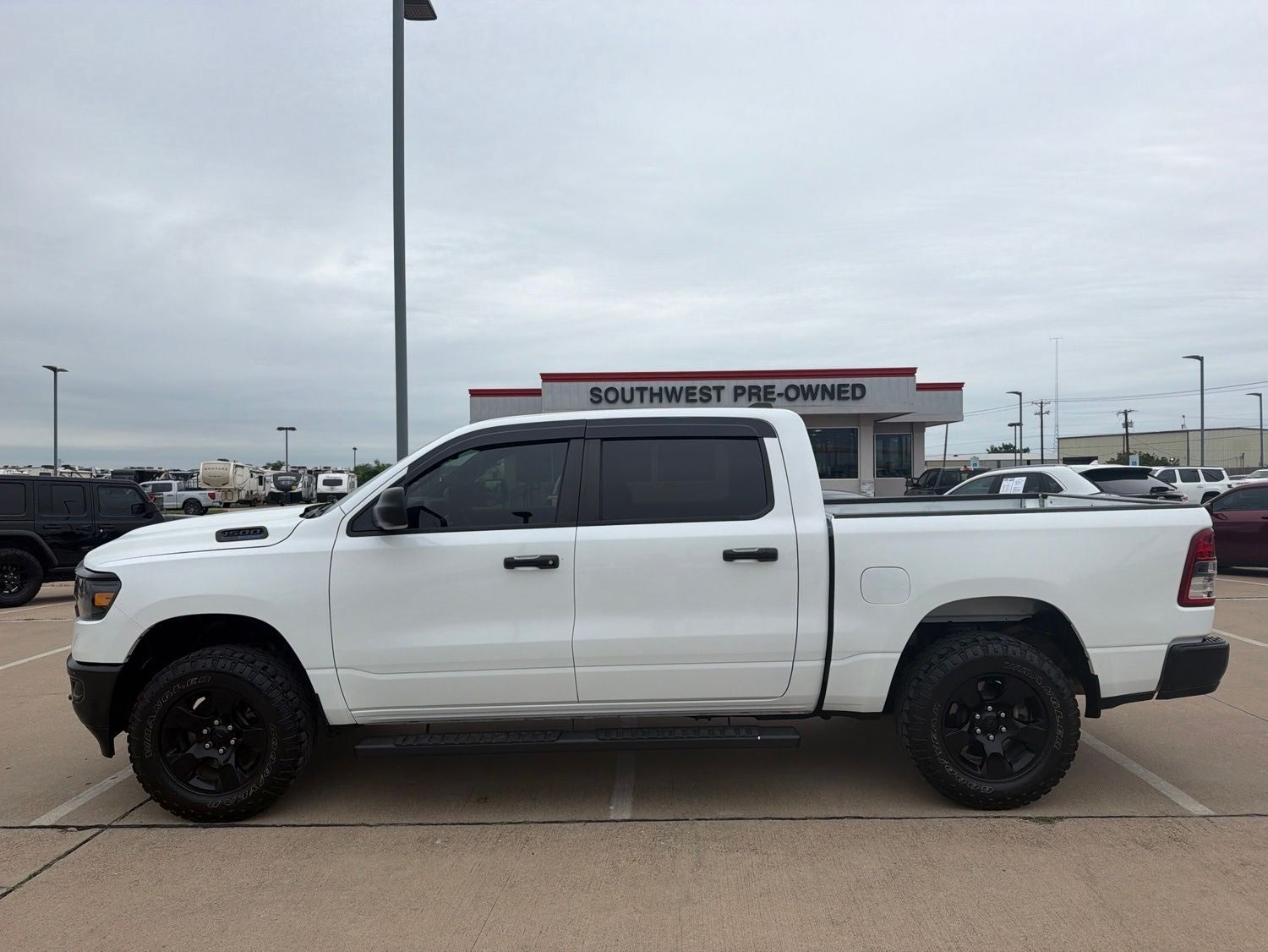 2024 RAM Ram 1500 Tradesman Crew Cab 4x4 5'7' Box
