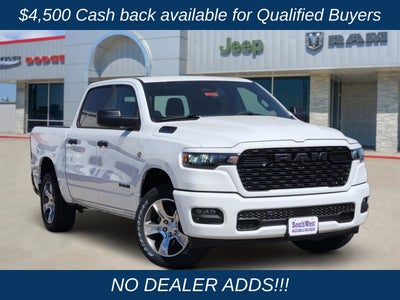 2026 RAM Ram 1500 RAM 1500 EXPRESS CREW CAB 4X4 5'7' BOX