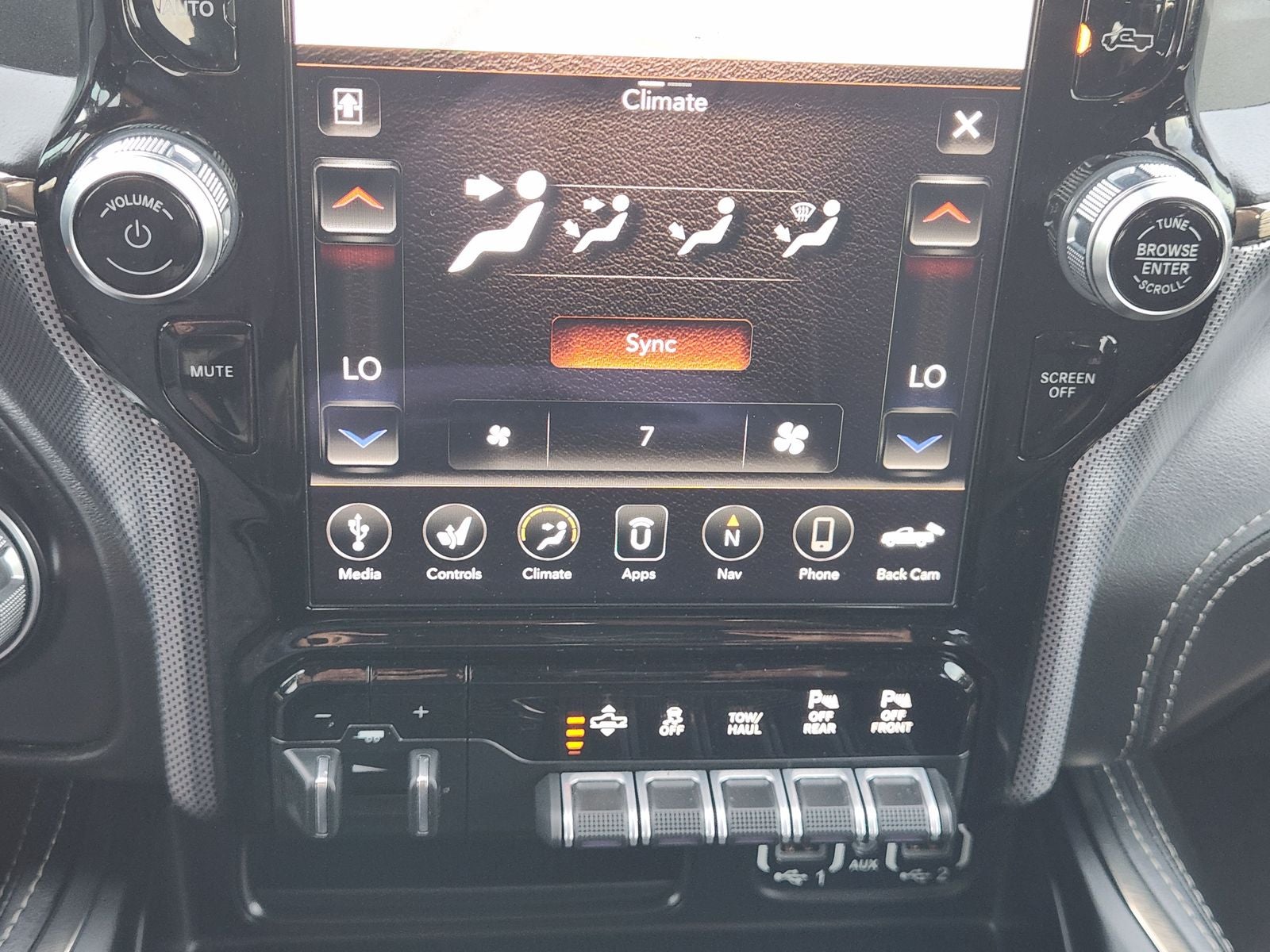 2020 RAM Ram 1500 Limited Crew Cab 4x4 5'7' Box