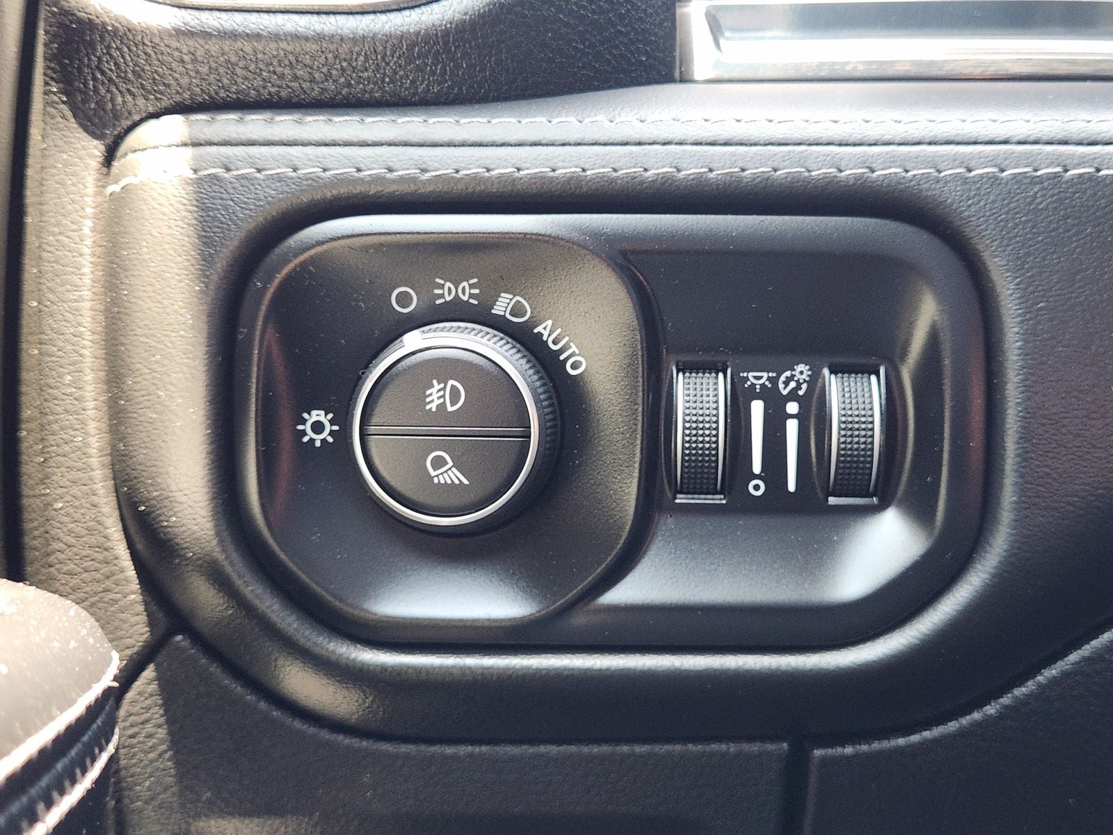 2020 RAM Ram 1500 Limited Crew Cab 4x4 5'7' Box