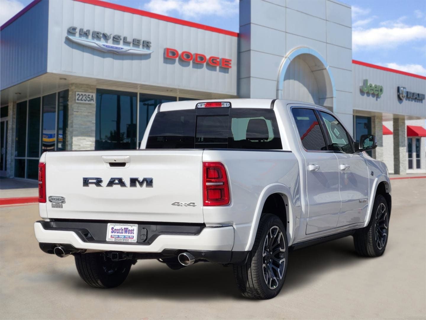 2026 RAM Ram 1500 RAM 1500 LIMITED LONGHORN CREW CAB 4X4 5'7' BOX