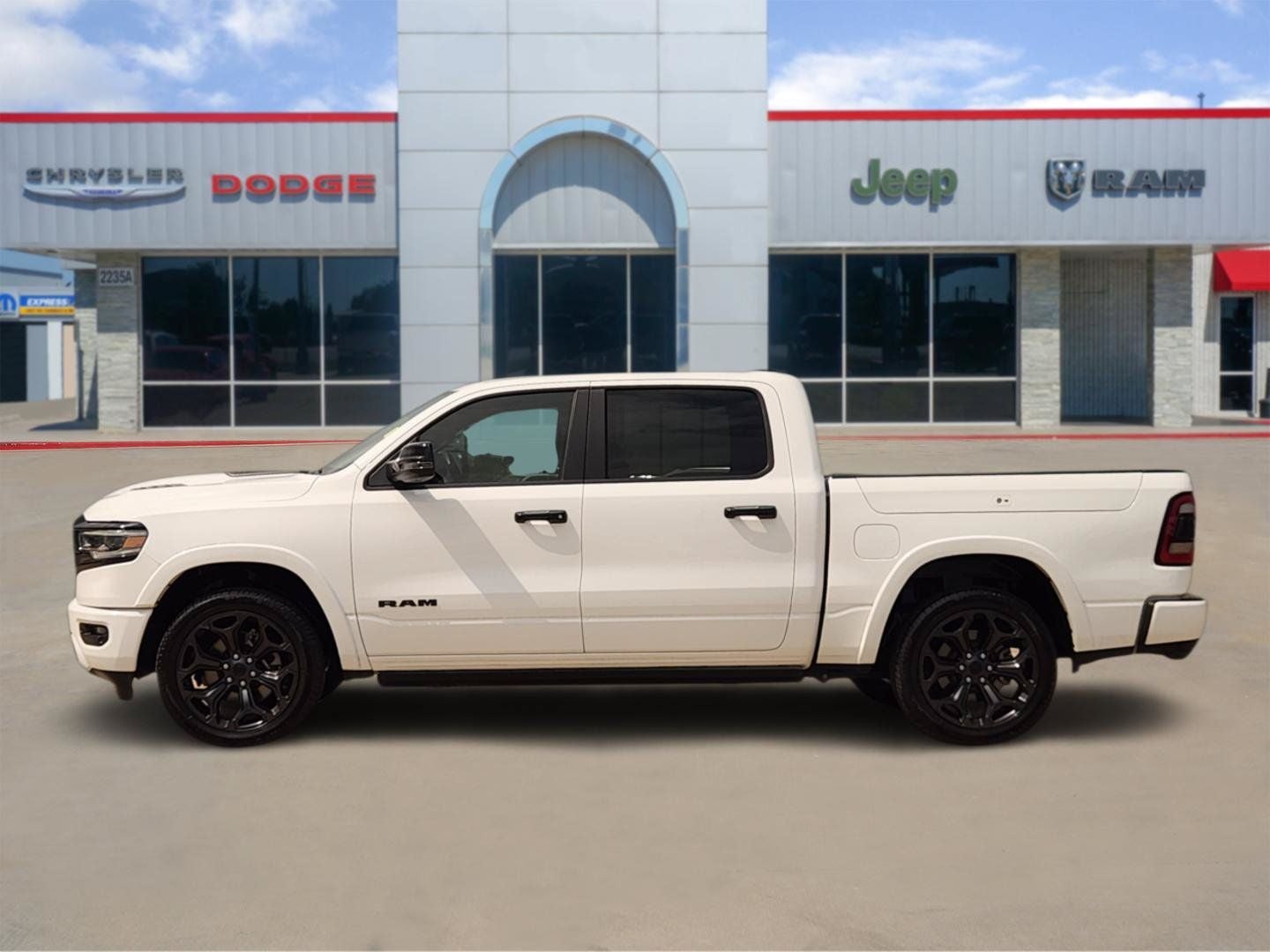 2024 RAM Ram 1500 Limited Crew Cab 4x4 5'7' Box