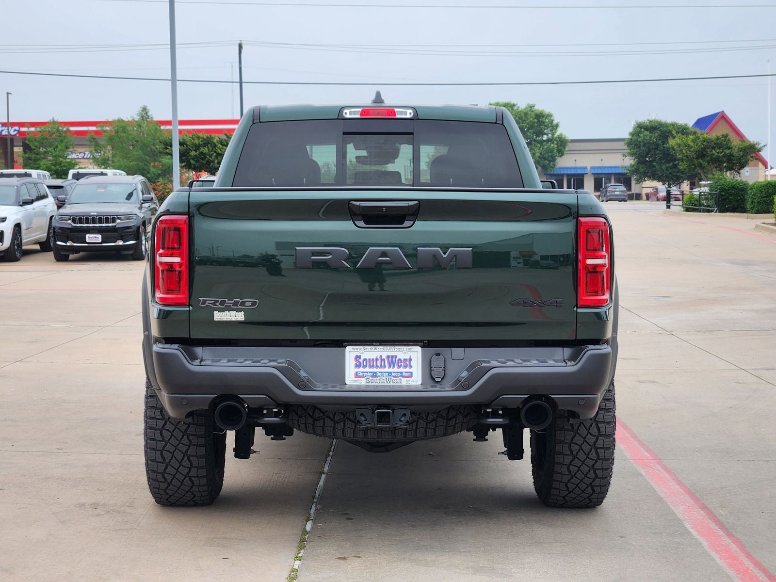 2026 RAM Ram 1500 RAM 1500 RHO CREW CAB 4X4 5'7' BOX