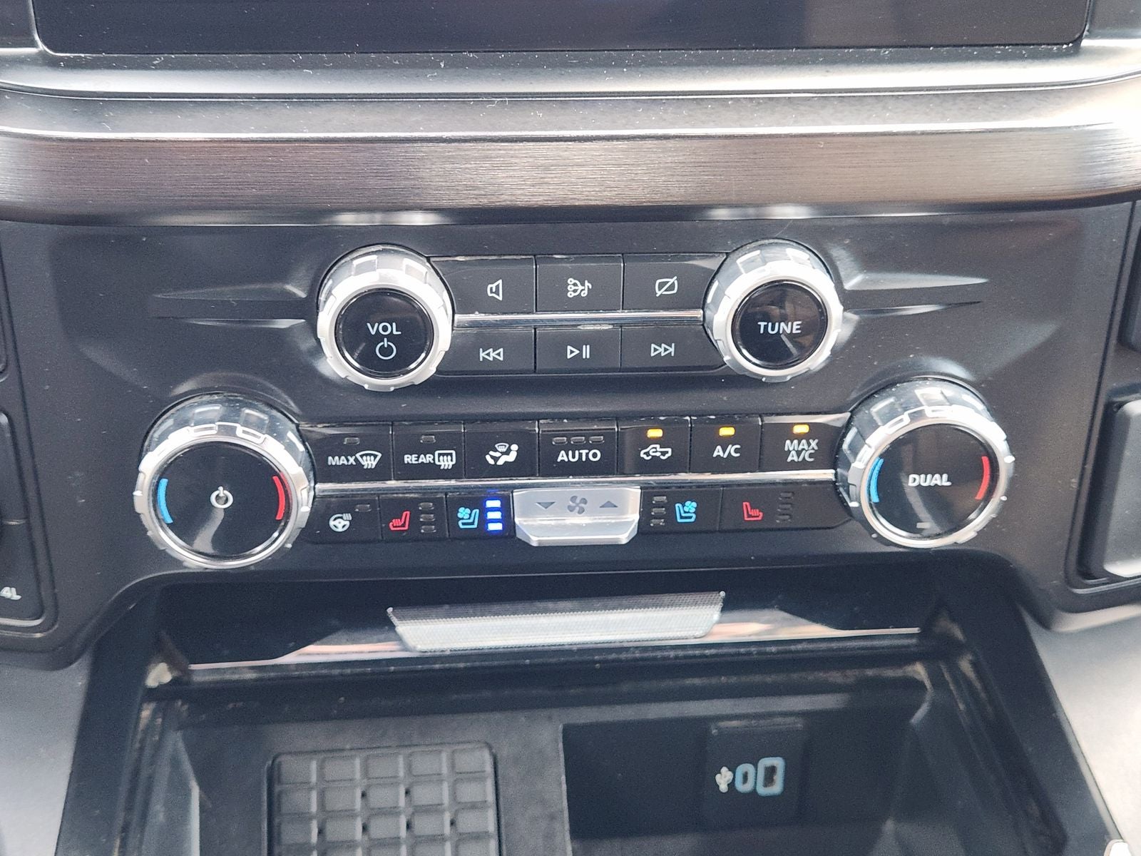 2024 Ford F-450 LARIAT