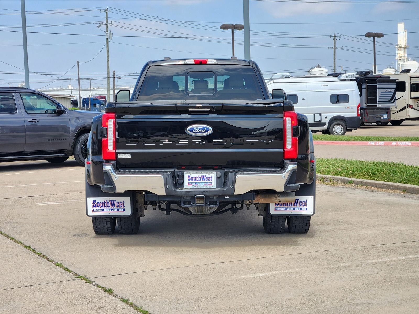 2024 Ford F-450 LARIAT