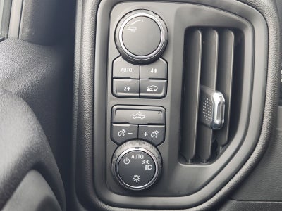 2025 Chevrolet Silverado 1500 4WD Crew Cab Short Bed Custom
