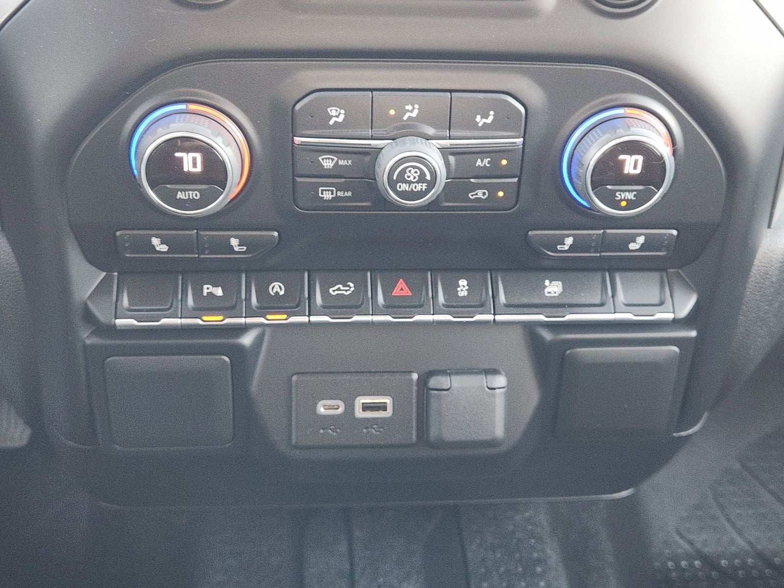 2022 Chevrolet Silverado 1500 LTD 4WD Crew Cab Short Bed LT