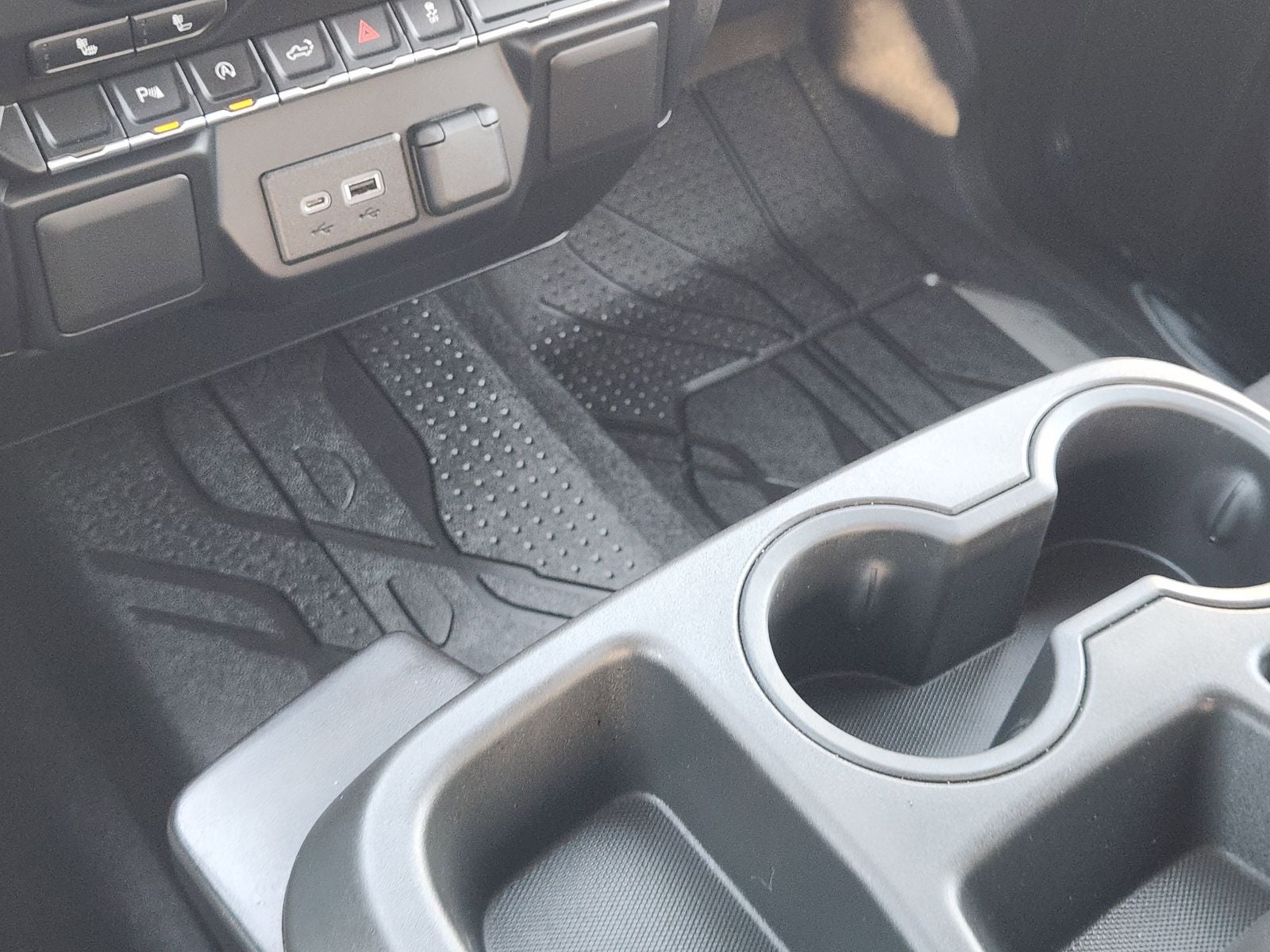 2022 Chevrolet Silverado 1500 LTD 4WD Crew Cab Short Bed LT