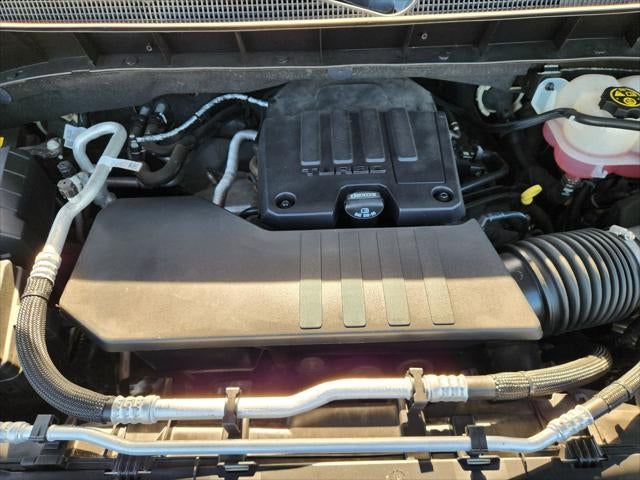 2022 Chevrolet Silverado 1500 LTD 4WD Crew Cab Short Bed LT