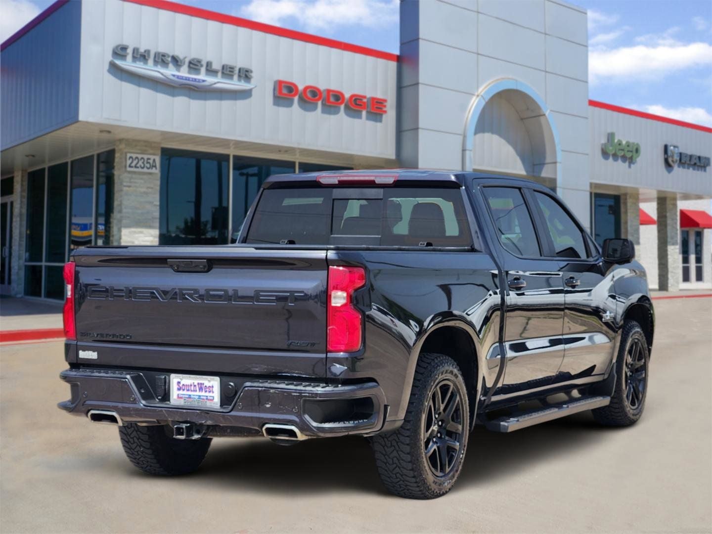2023 Chevrolet Silverado 1500 4WD Crew Cab Short Bed RST
