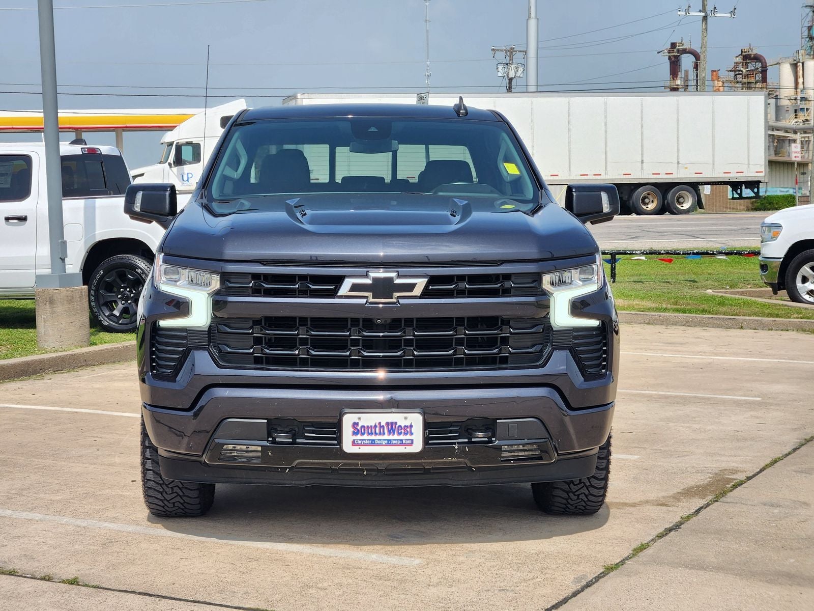 2023 Chevrolet Silverado 1500 4WD Crew Cab Short Bed RST