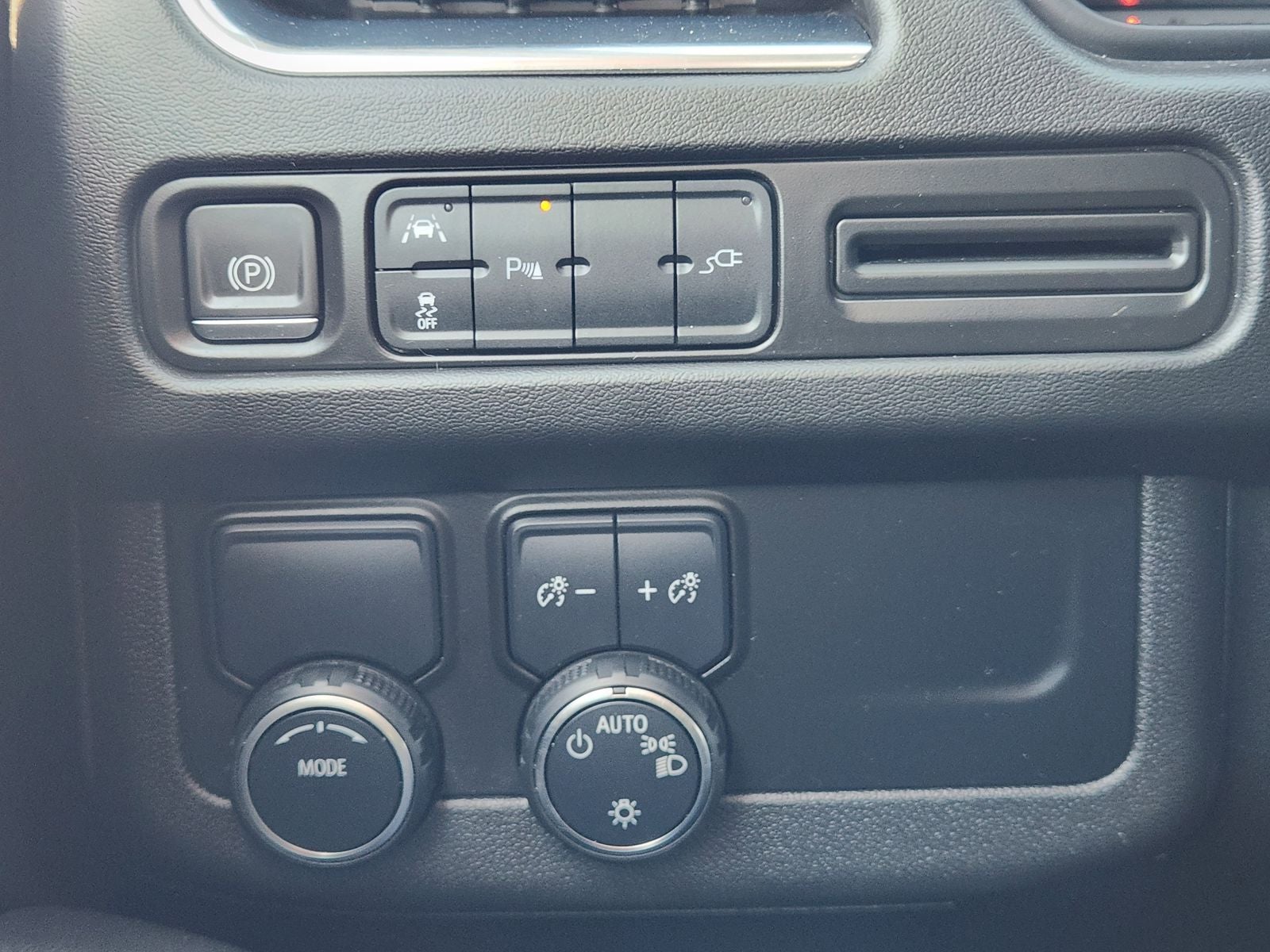 2022 Chevrolet Suburban 2WD Premier