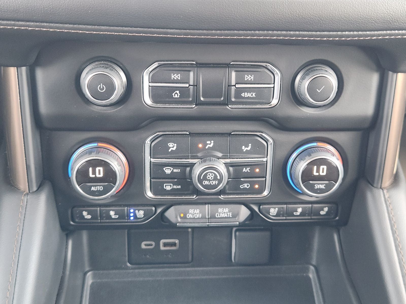 2023 Chevrolet Tahoe 4WD High Country