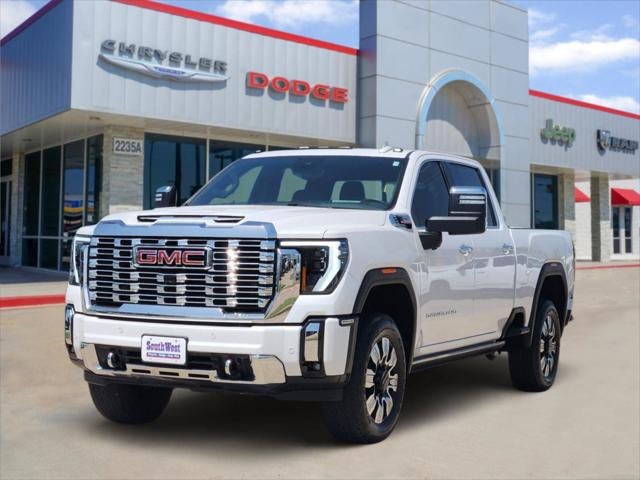 2024 GMC Sierra 2500HD 4WD Crew Cab Standard Bed Denali