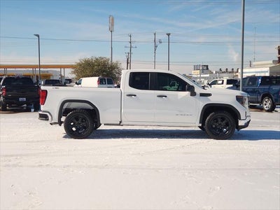 2023 GMC Sierra 1500 4WD Double Cab Standard Box Pro