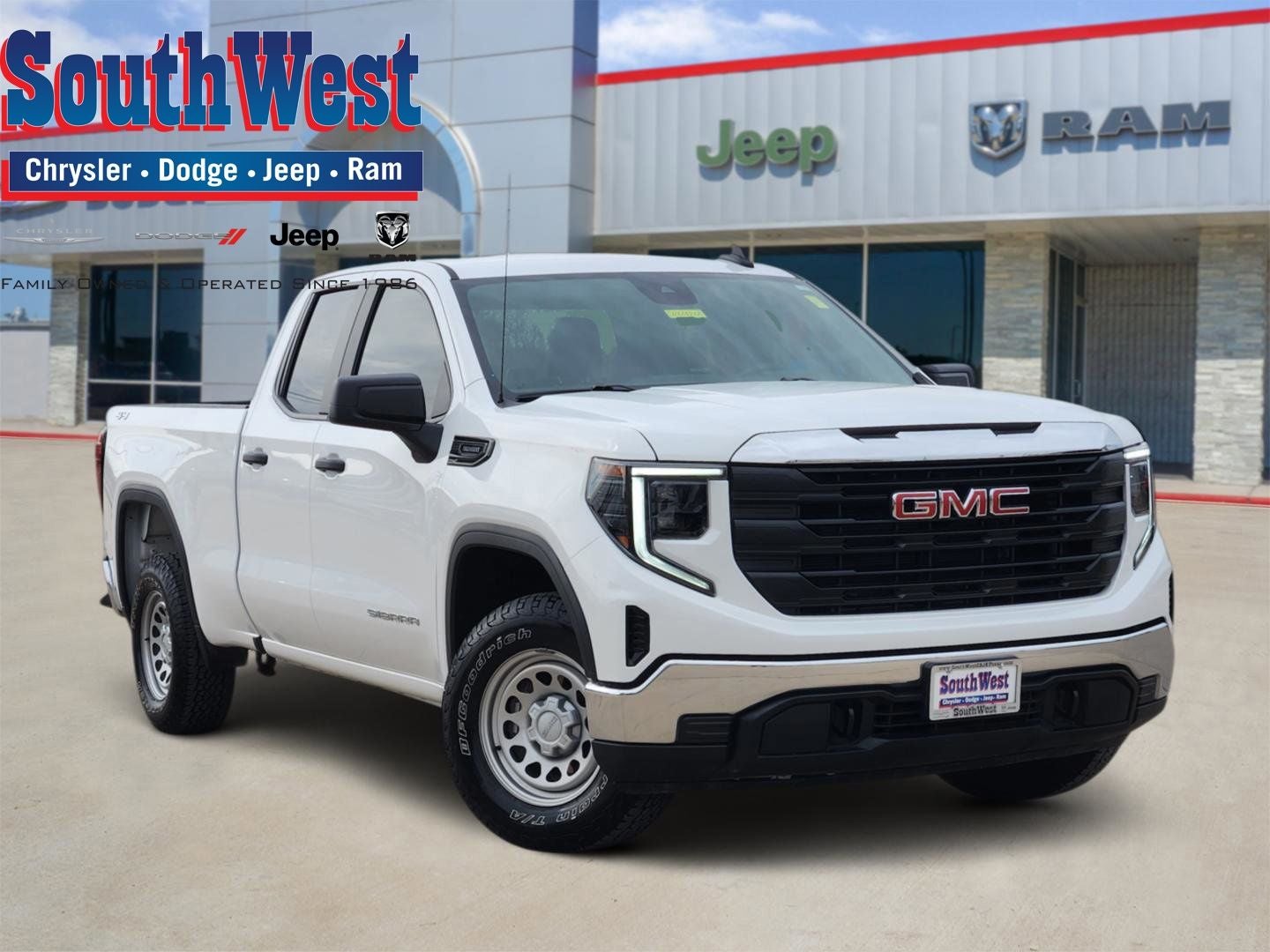 2024 GMC Sierra 1500 4WD Double Cab Standard Box Pro