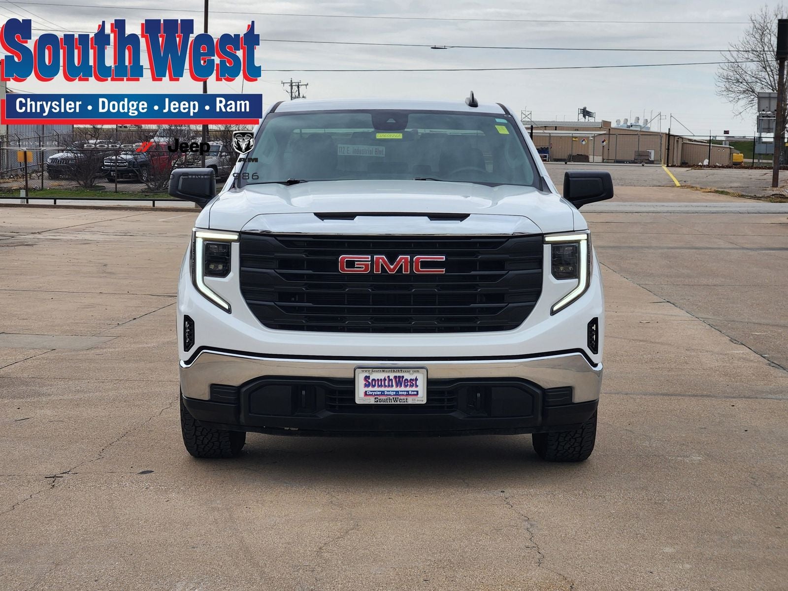 2024 GMC Sierra 1500 4WD Double Cab Standard Box Pro