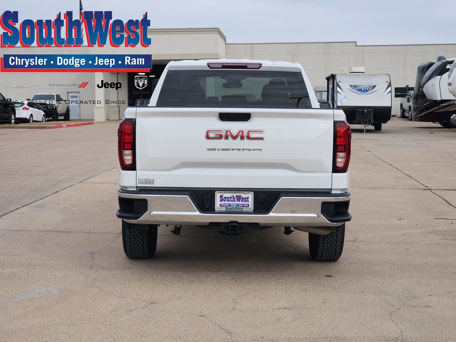 2024 GMC Sierra 1500 4WD Double Cab Standard Box Pro