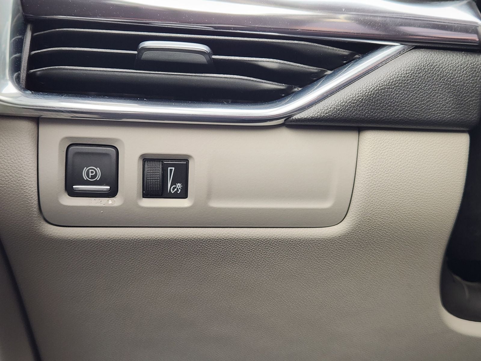 2019 Cadillac XT4 Luxury