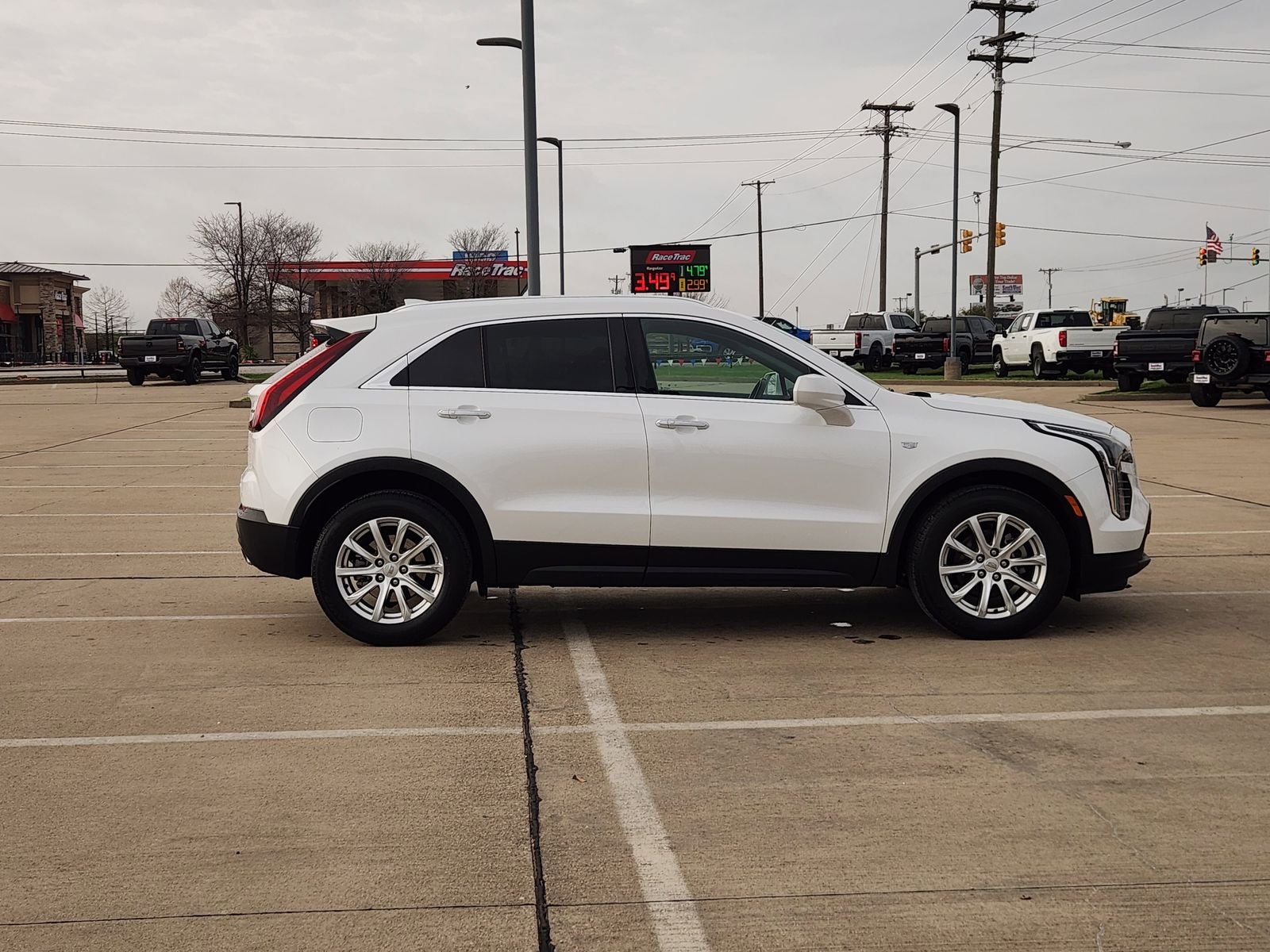 2019 Cadillac XT4 Luxury