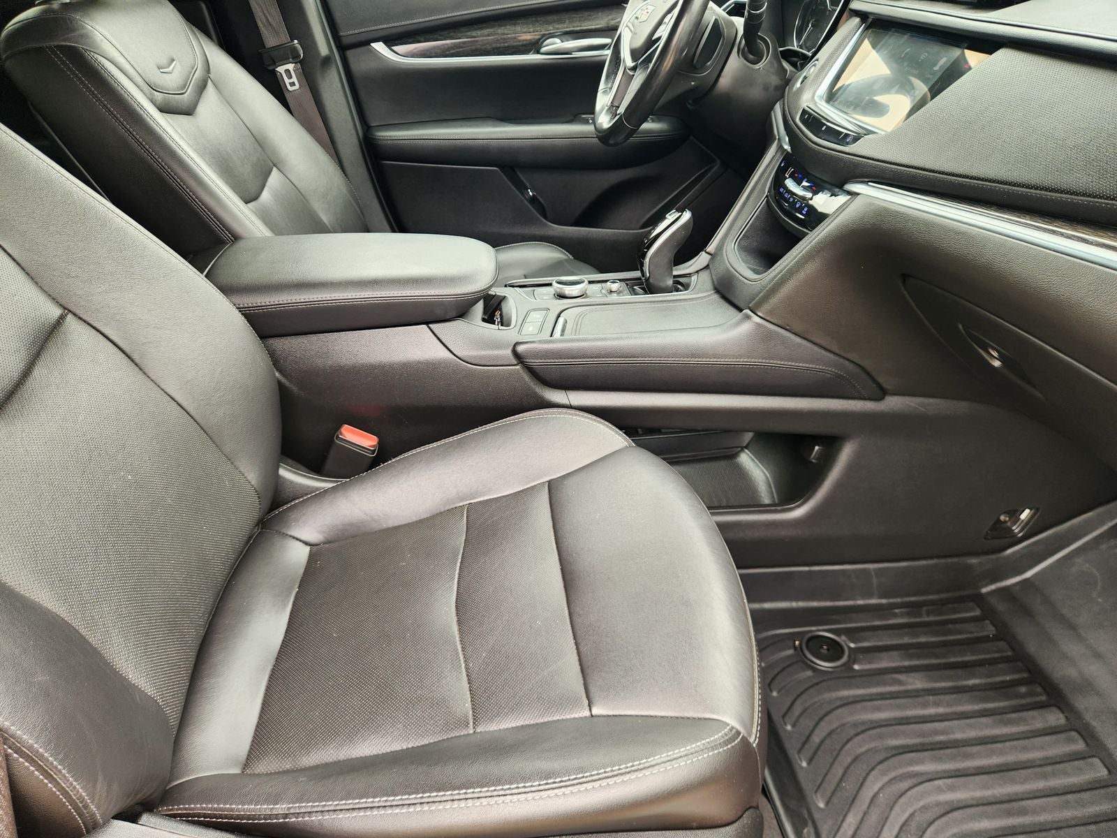 2020 Cadillac XT5 FWD Premium Luxury